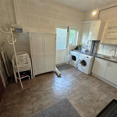 2 Bed In Sz579 Dom wakacyjny *